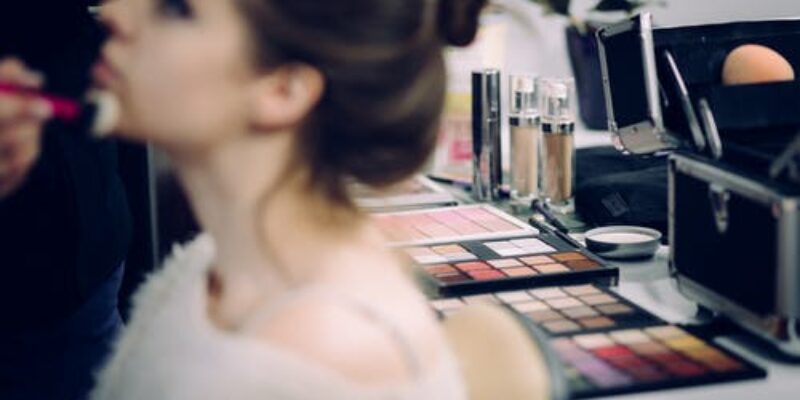 Neha Beauty Parlour