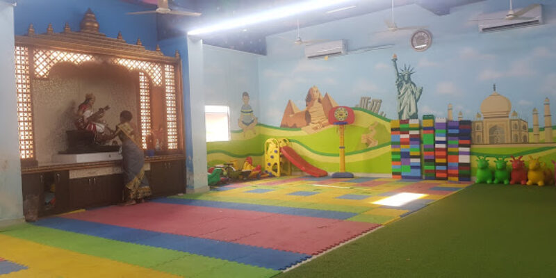 LB Joshi School