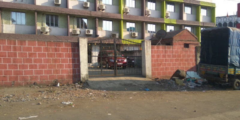 Leo Kids High School And Jr College