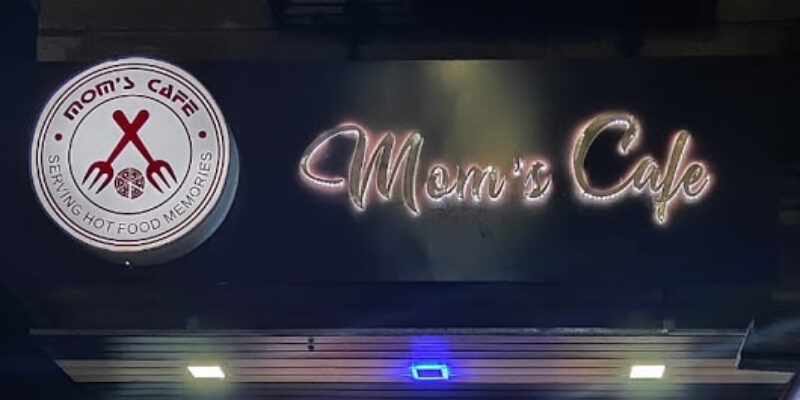 Mom’s Cafe