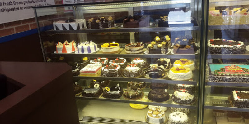 Monginis Cake Shop