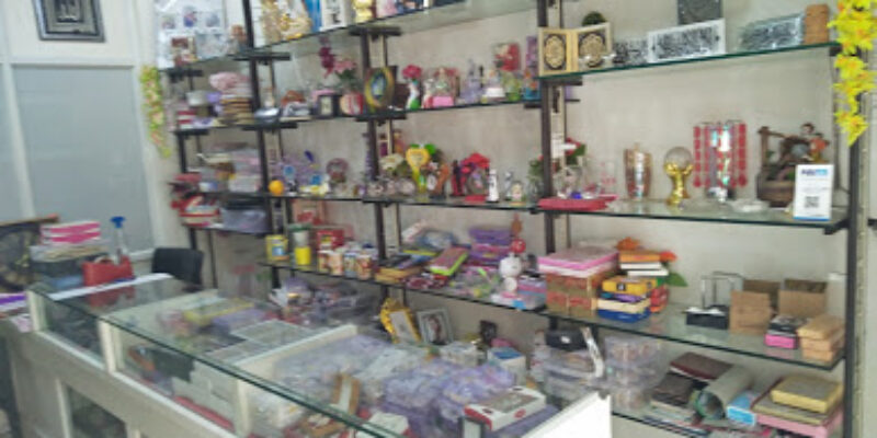 Ashrafi Collection
